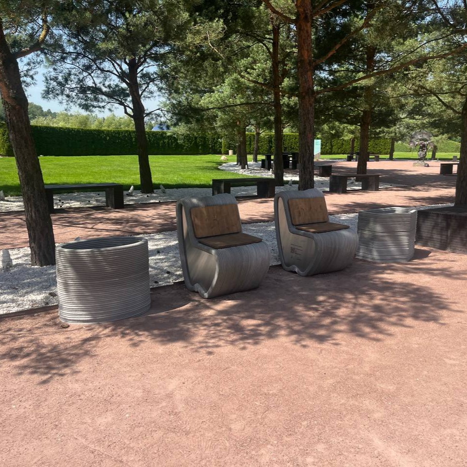 photo_2025-12-19_13-34-50 (2).jpg